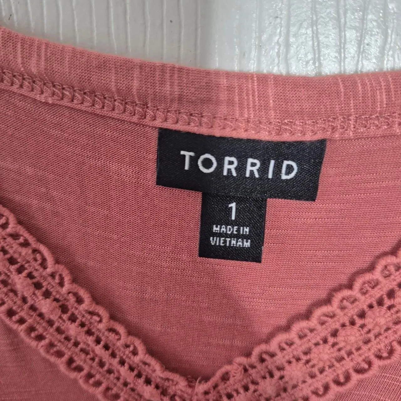 Torrid Vintage Slub Lace Trim Hanky Cami Desert Sand Plus Size 1X - Image 4