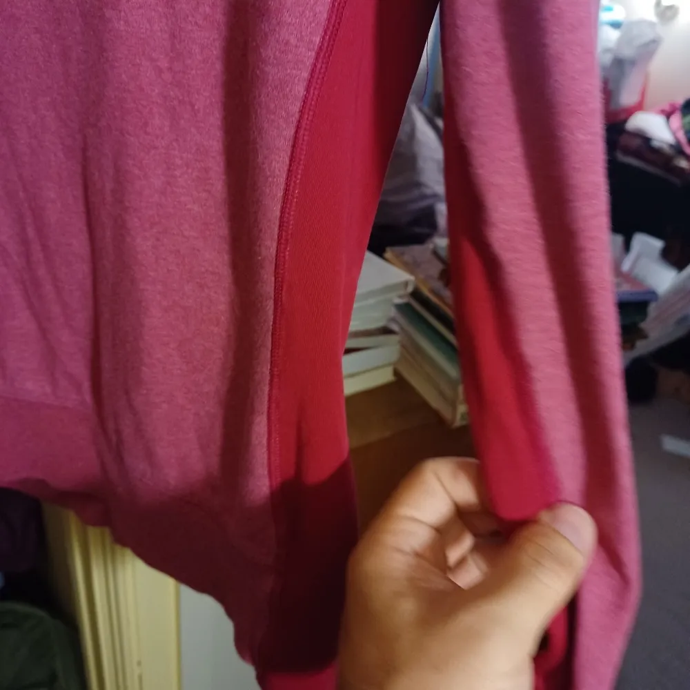 Nike Dri Fit Women's NIKE RUNNING Full Zip Track Jacket - Size Med Red - Image 10