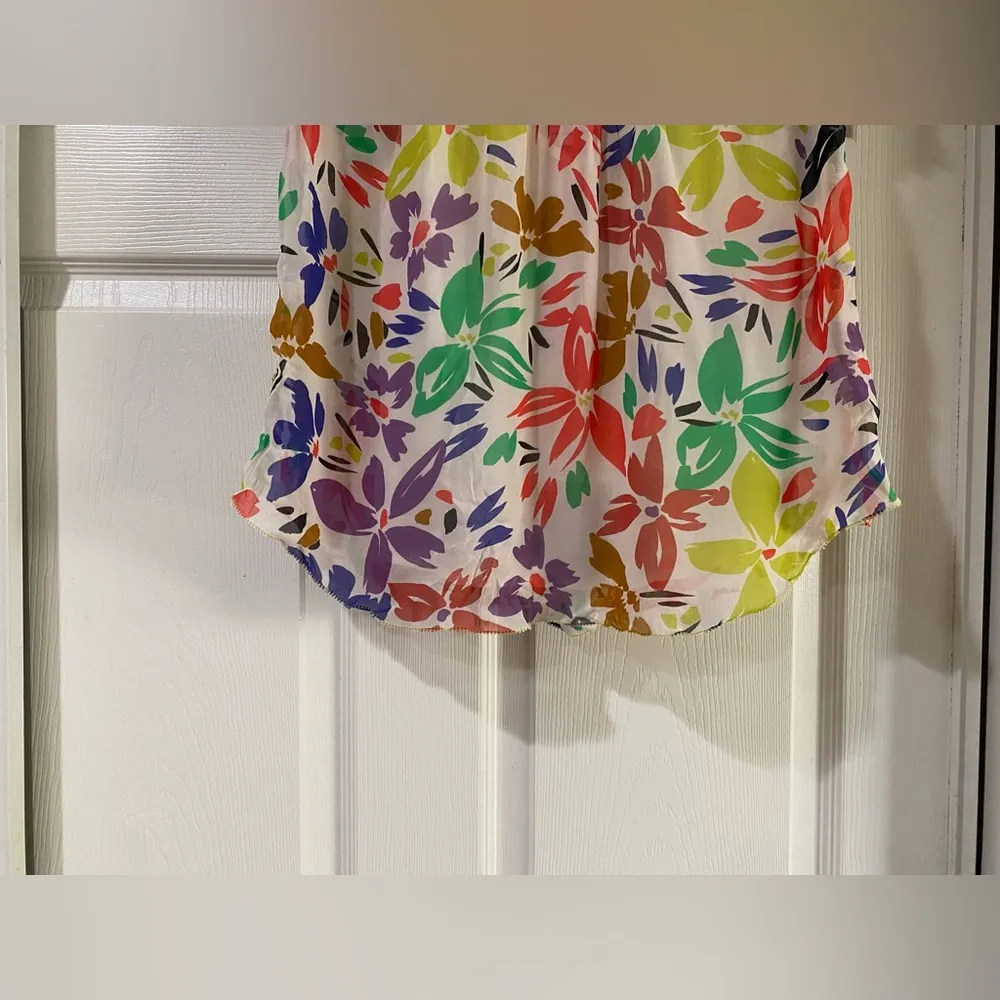 Velvet by Graham & Spencer Lucia Flutter Sleeve Top multi size x small new w tag Red - Image 2