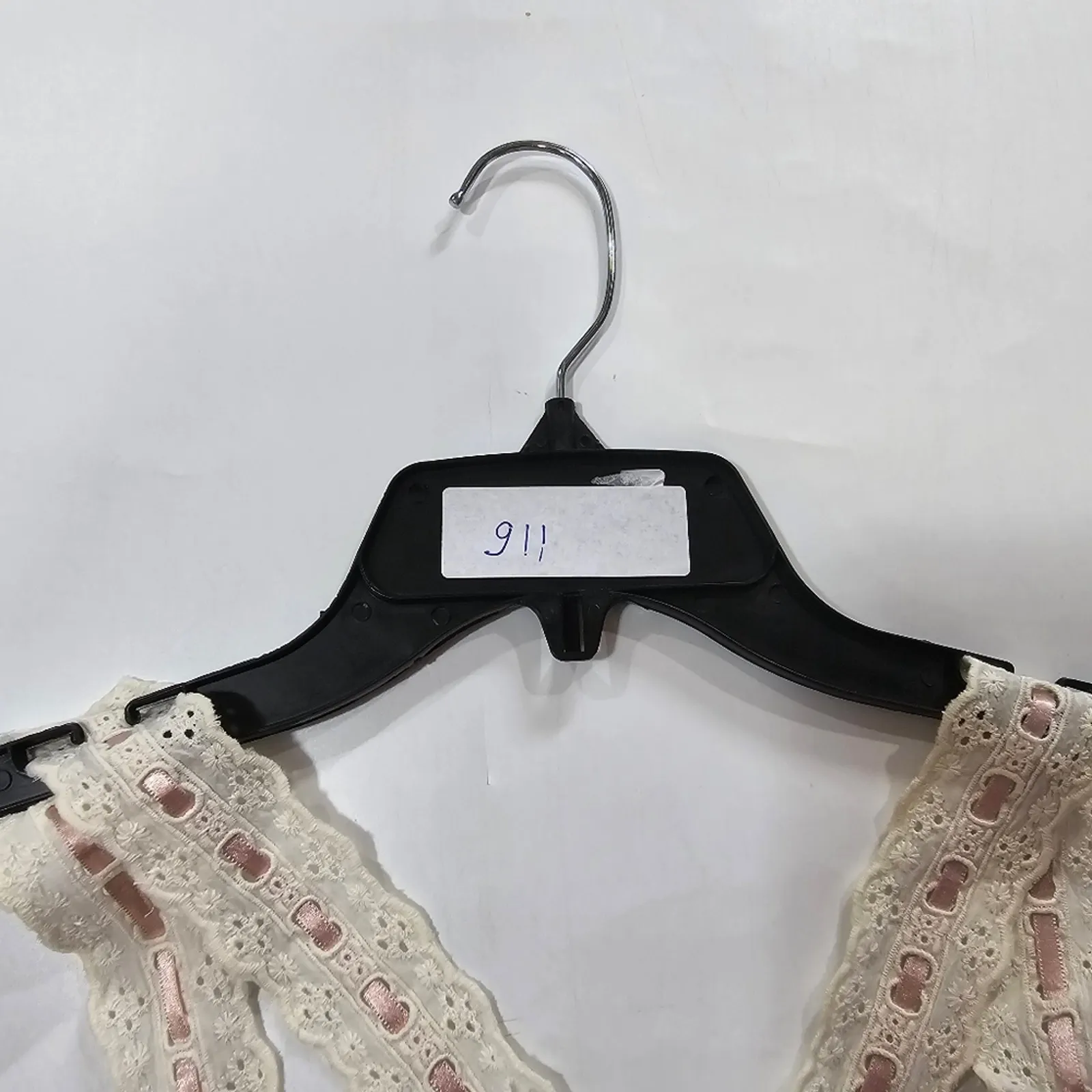 Tularosa Genesis Top in White XL - Image 11