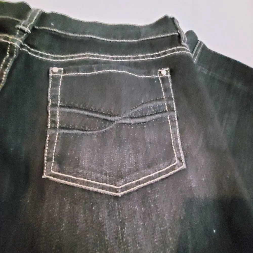 𝅺White House Black Market Black Pedal Pushers Capri's Size:6 - Image 7