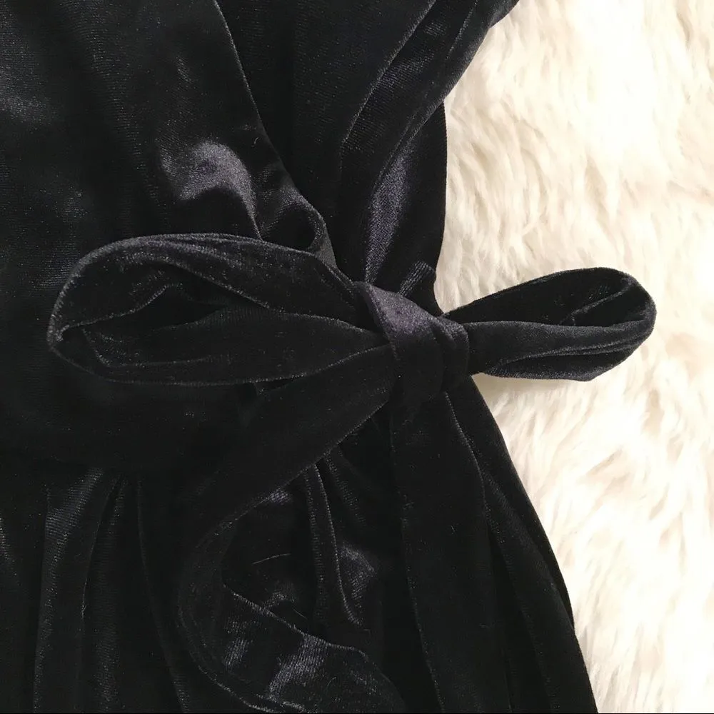 REBECCA MINKOFF Black Velvet Jumpsuit Deep‎ V Wide Leg Spaghetti Strap Small New - Image 7