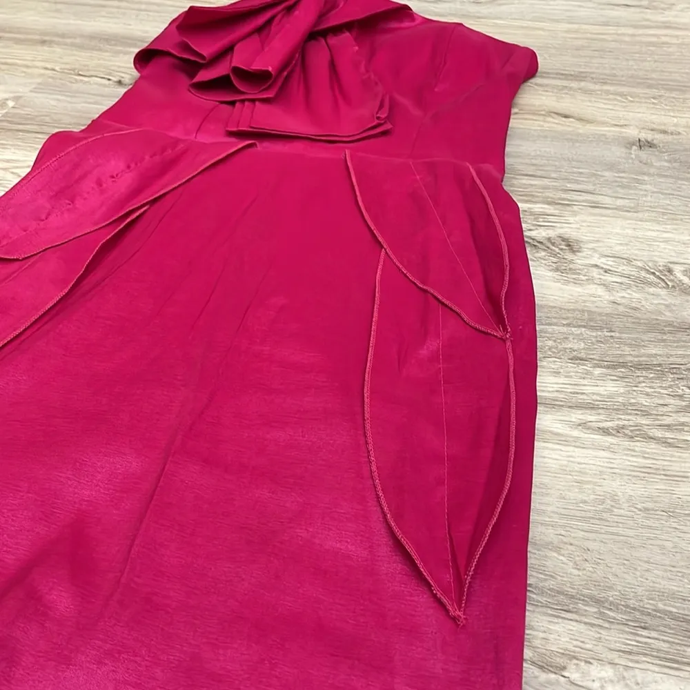 Hot Pink Sleeveless Strapless Mini Dress with Bow Front Size S - Image 3