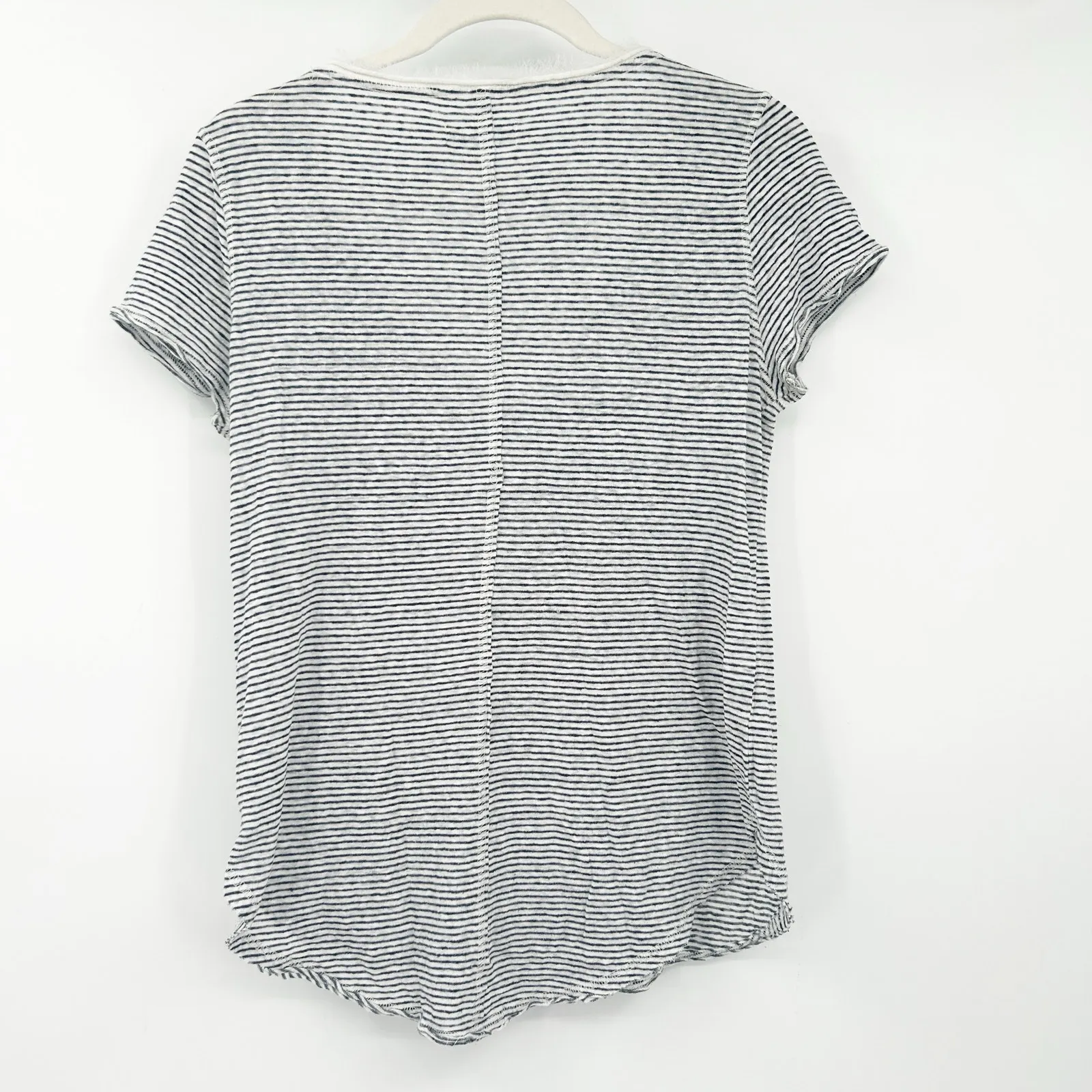 Abercrombie & Fitch Womens Y2K Casual Striped Eyelash Trim V-Neck Top‎ Size M - Image 7