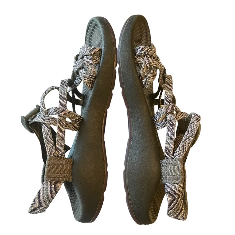 Chaco Z/2 Classic Strappy Outdoor Hiking Sandals Women’s Sz 7 Purple Gray - Image 6