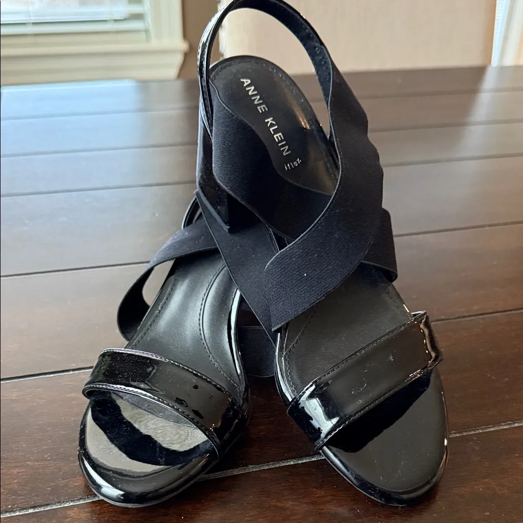 ANNE KLEIN Rayna I-Flex Black Patent Leather Strappy Block Heel Sandals Size 6 - Image 4