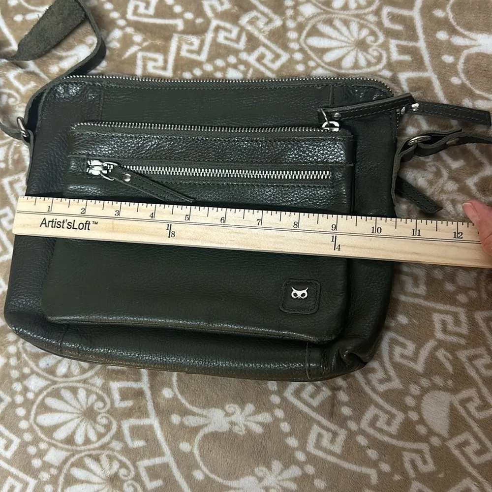 Wise Owl Accessories Small Soft Pebbled Real Leather Crossbody Bag Green - Image 4