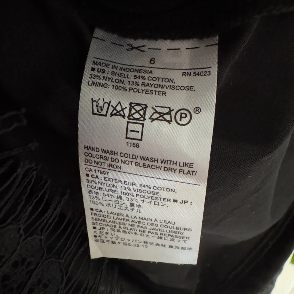 Banana Republic Black Lace Skirt Ruffle flare mermaid hem midi zip up zipper NWT - Image 11