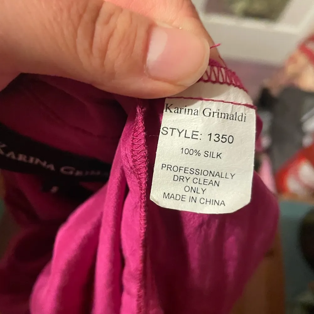 KARINA GRIMALDI HOT PINK SILK SCOOP NECK BLOUSE - Image 3