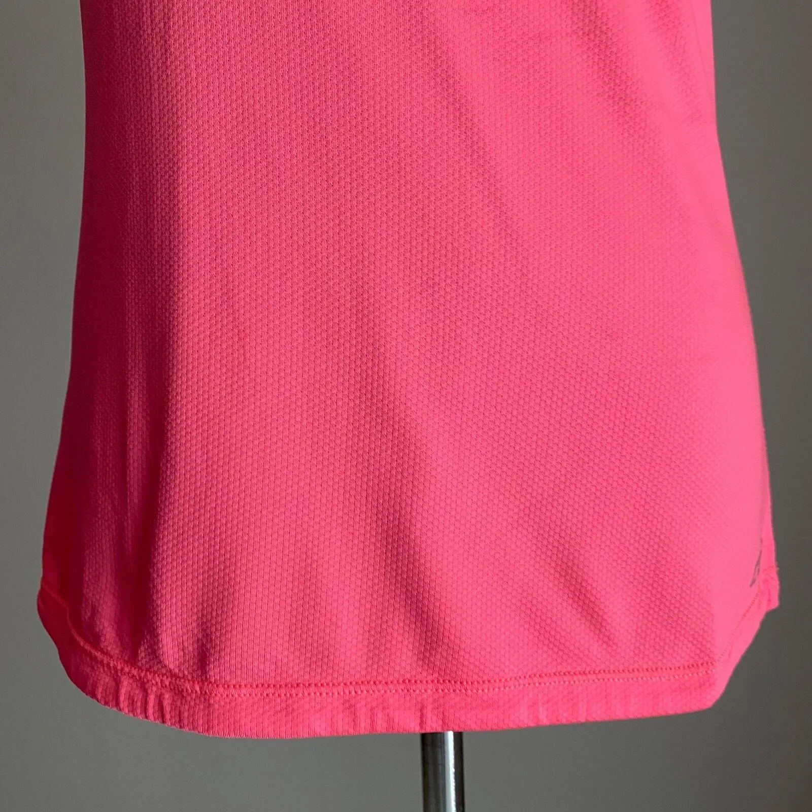 Lorna Jane Active sz S  razorback halter activewear tank‎ top - Image 3