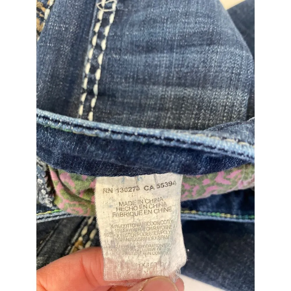 Rock 47 by Wrangler Women’s Bootcut Embelished Low Rise Dark Denim Jeans Sz 28L Blue - Image 11