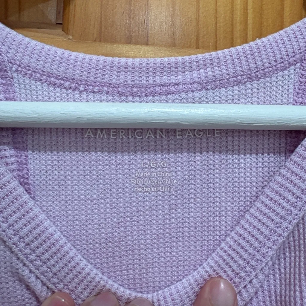 American Eagle Size Large Light Purple/Pink Crop Tank Top. - Image 3