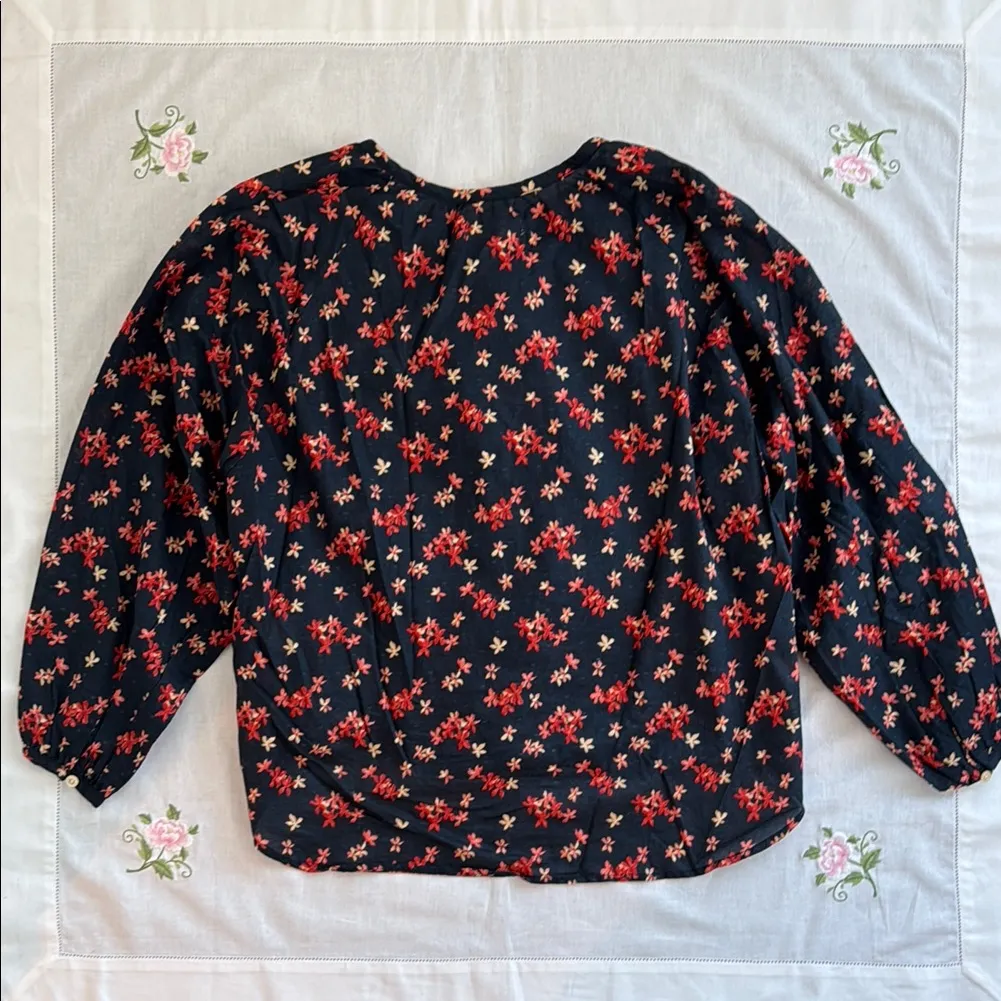 Outerknown Navy and Red Boxy 3/4 Sleeve Button Down Blouse - Image 7