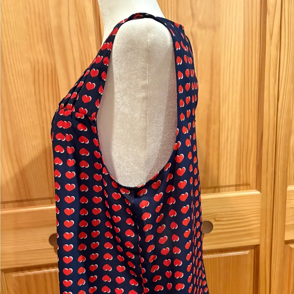 Cynthia Rowley Navy Blue Red Hearts with white shadowed hearts Tank Top Blouse. - Image 4