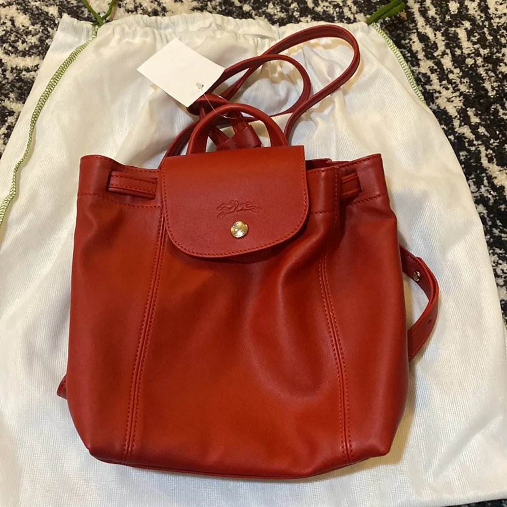 Longchamp Women's Red Le Pliage Leather Backpack - Image 3
