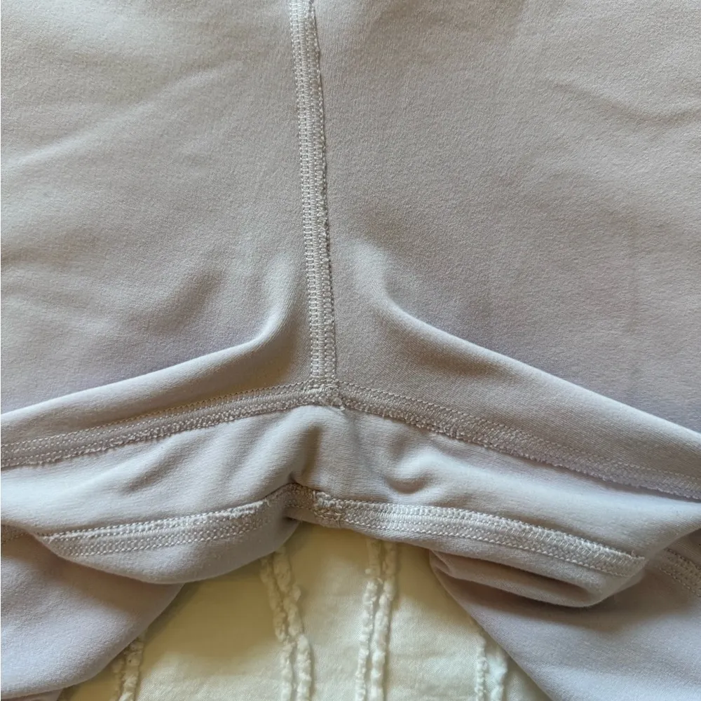 lululemon athletica Align Light Purple Biker Shorts 4 - Image 3