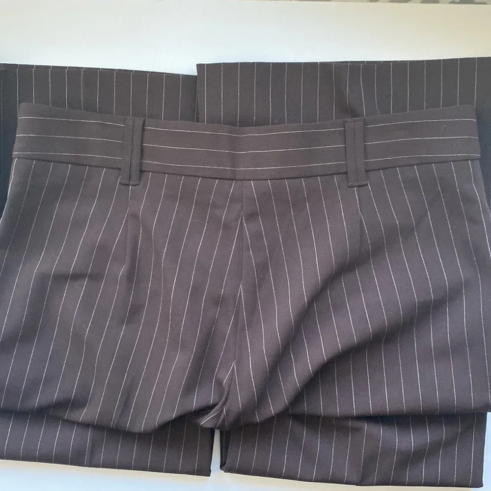 NWT Y2K BCBG Max Azria brown pinstripe wide leg dress trouser pants, size 12 - Image 7