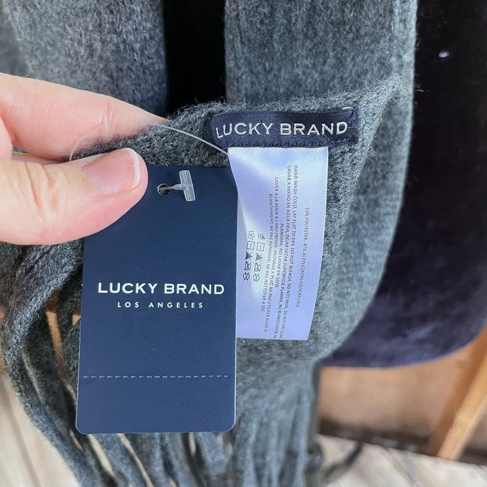 Lucky Brand Women's Grey Fringe Trim Long Scarf. NEW - Image 5