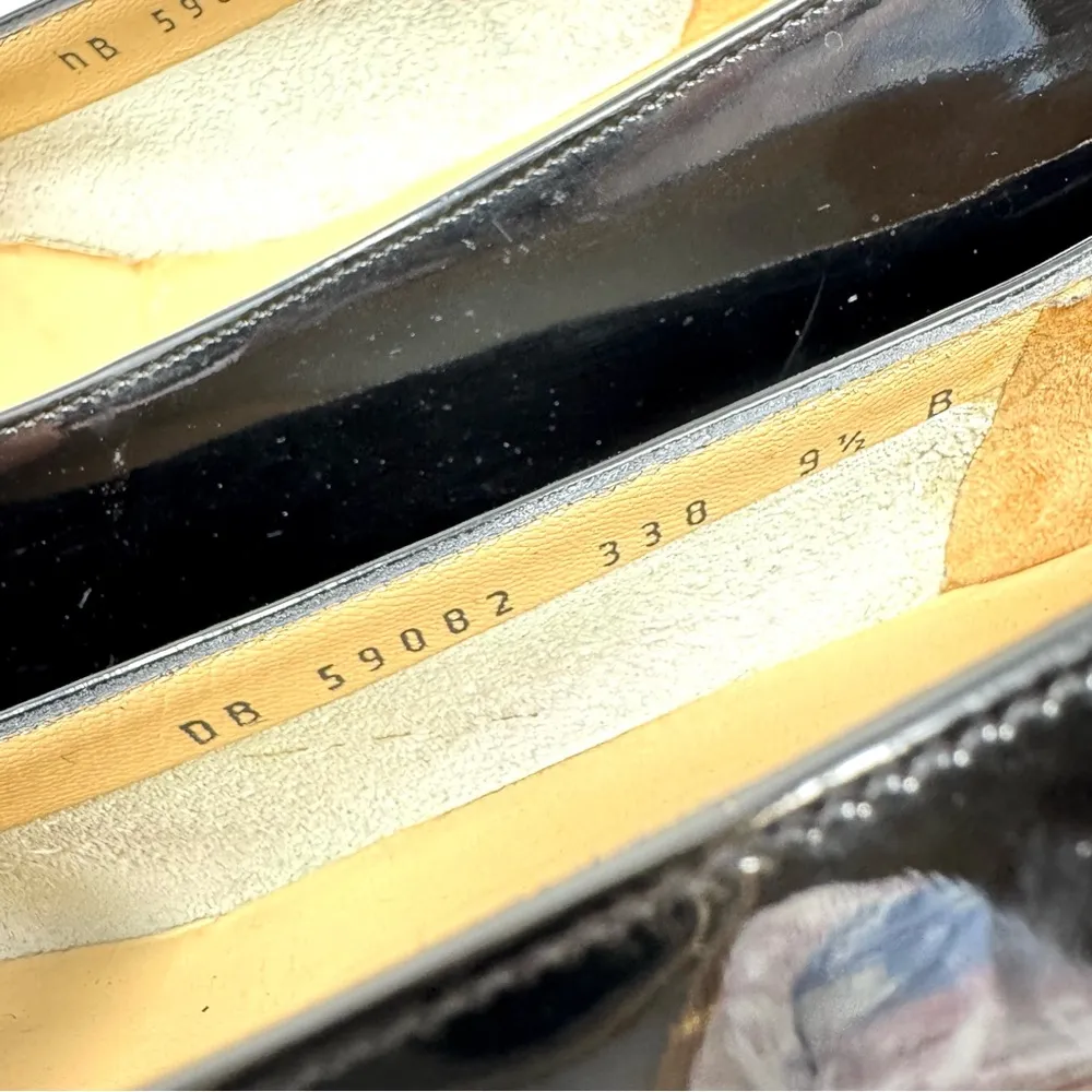 SALVATORE FERRAGAMO black patent leather bow flats, made in Italy, size 9.5B - Image 11