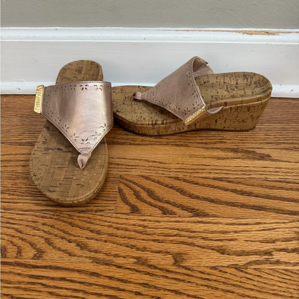 Vionic Shoes Anitra Sz 7 Rose Gold Leather Cork Wedge Sandals Comfort Orthotic - Image 2