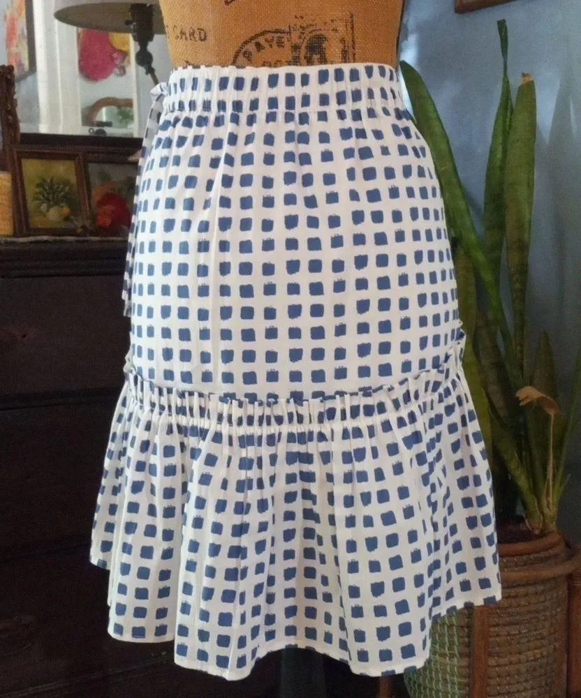 Vineyard Vines Painterly Grid Blue White Faux Wrap Ruffle Mini Skirt - Image 14
