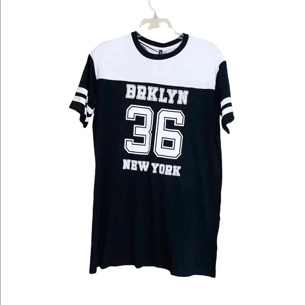 NWT H& M x DIVIDED T-shirt dress - Image 6