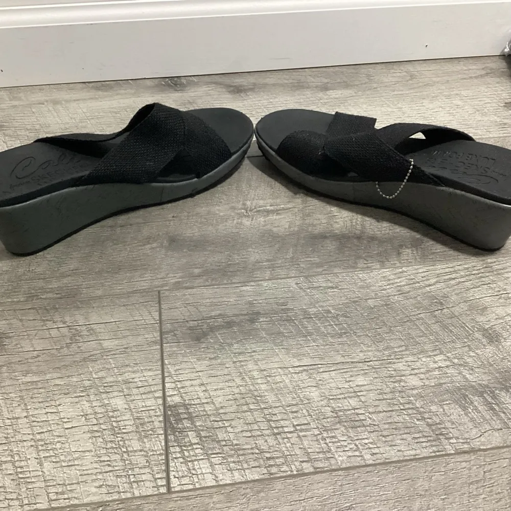 Cali From Sketchers Foam Wedges Size 9.5 Black - Image 5