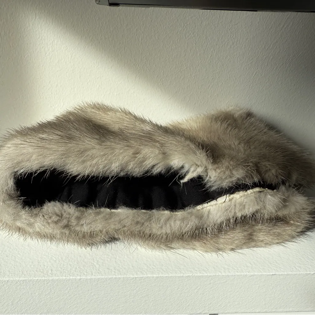 Vtg Authentic Mink Collar from 1950s/60s Good Used Condition Gray - Image 5