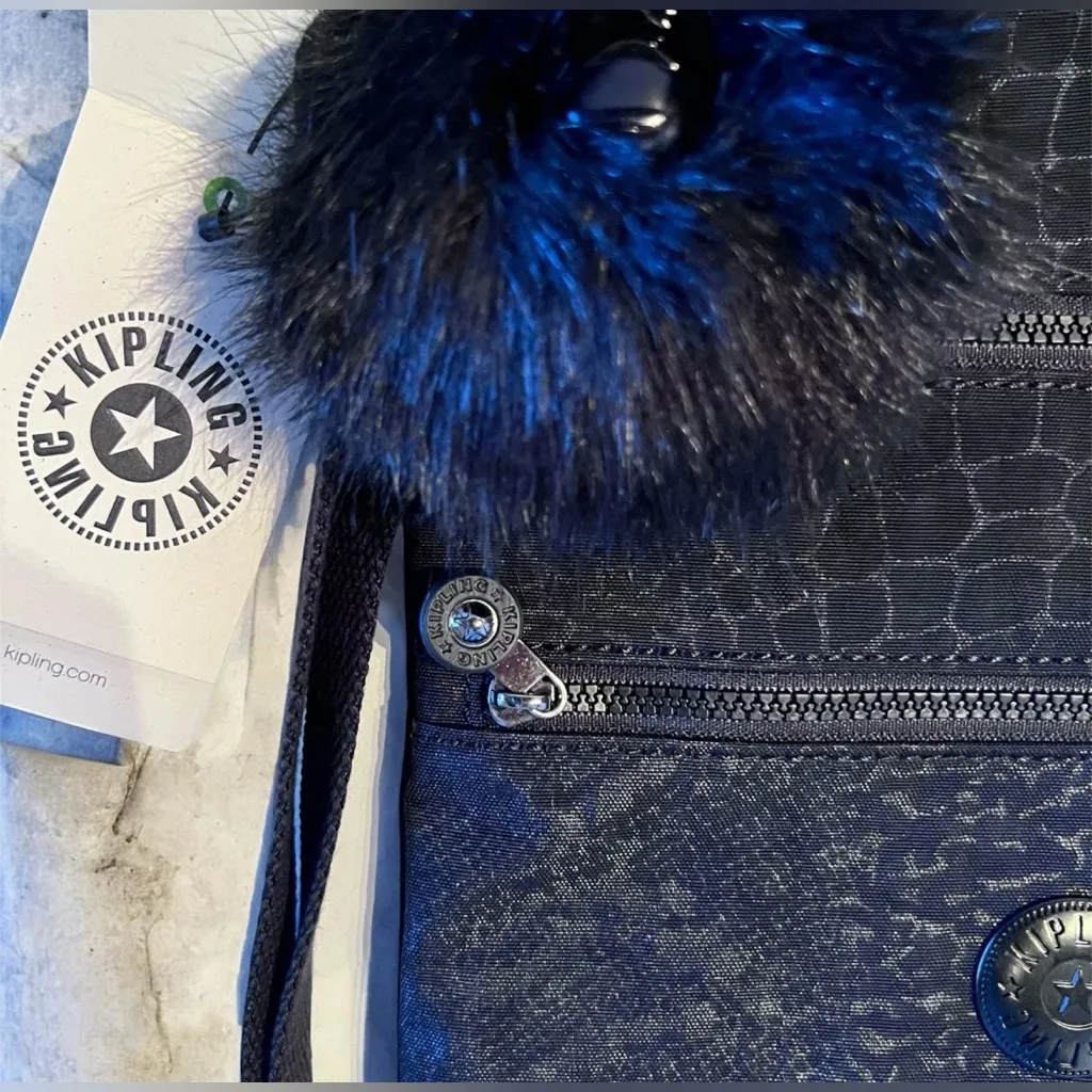 Kipling Keiko Crossbody Bag Black Croc Adjustable Purse Sling NWT Sz 9” x 8.5” - Image 5