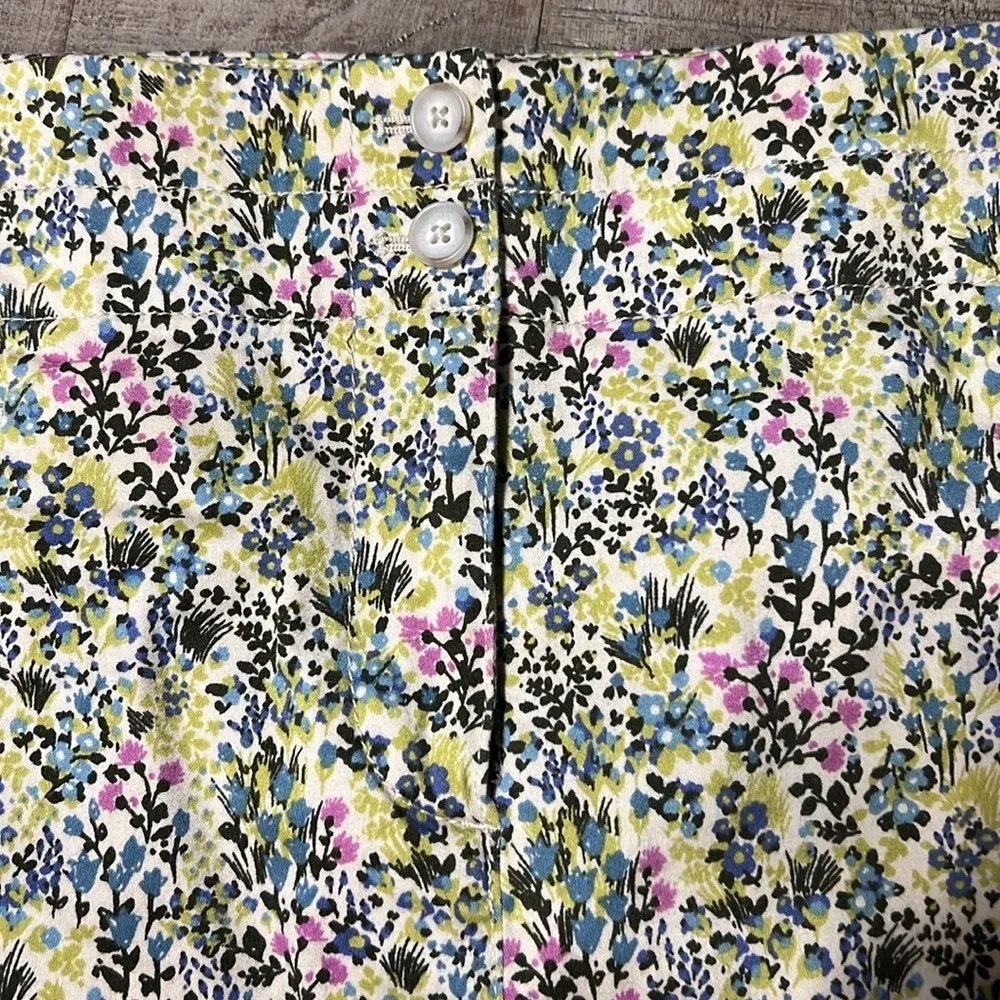 J Jill EUC Live-In Chino Pencil Skirt Blue & Purple Wildflower Print - Image 3