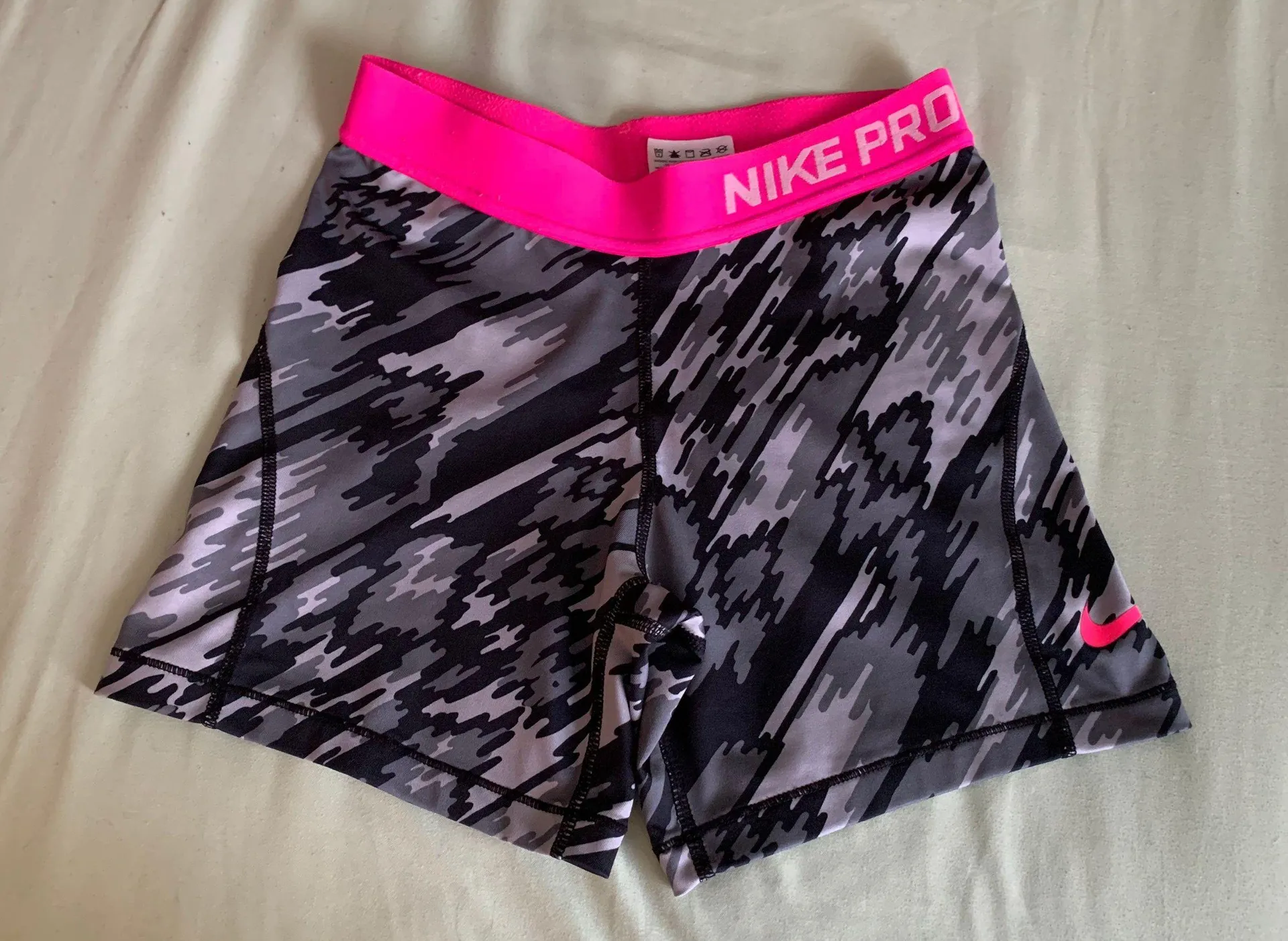 Nike Short Pro Spandex - Image 2