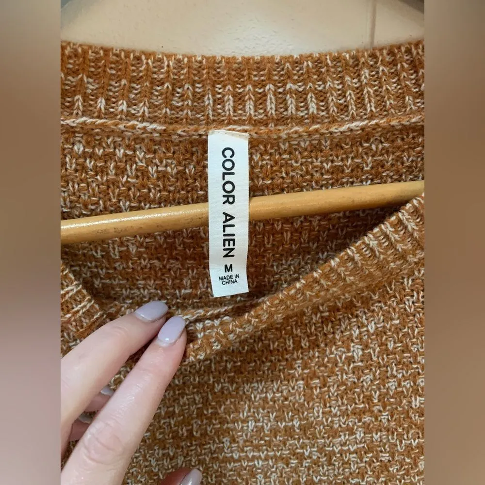 Color Alien Womens Sweater Orange and white M Size M - Image 4