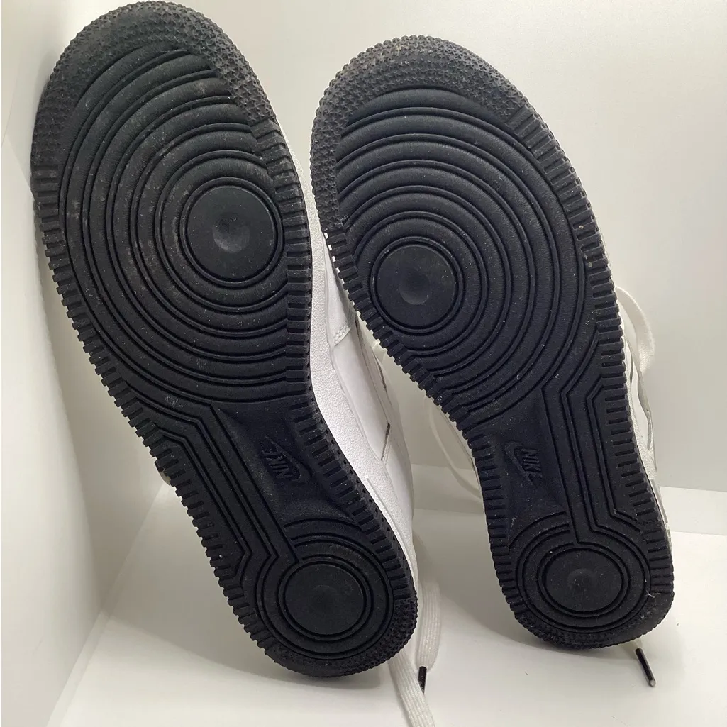 Nike Air Force 1 lows. Have a Nike Day. - Image 14