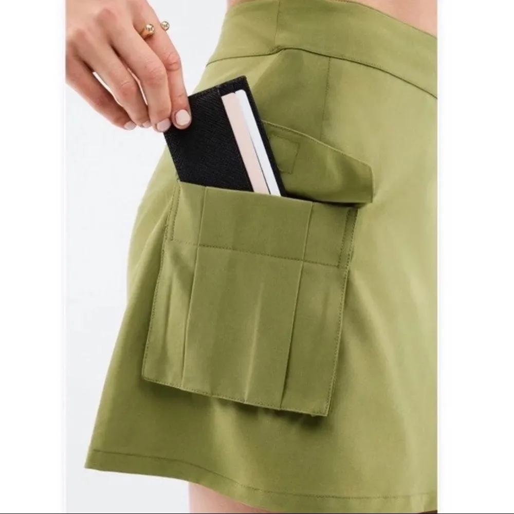 Fabletics Jillian Wrap Skirt Size XS NW Detailed Tag Reg $69.95 
16.5 length - Image 3