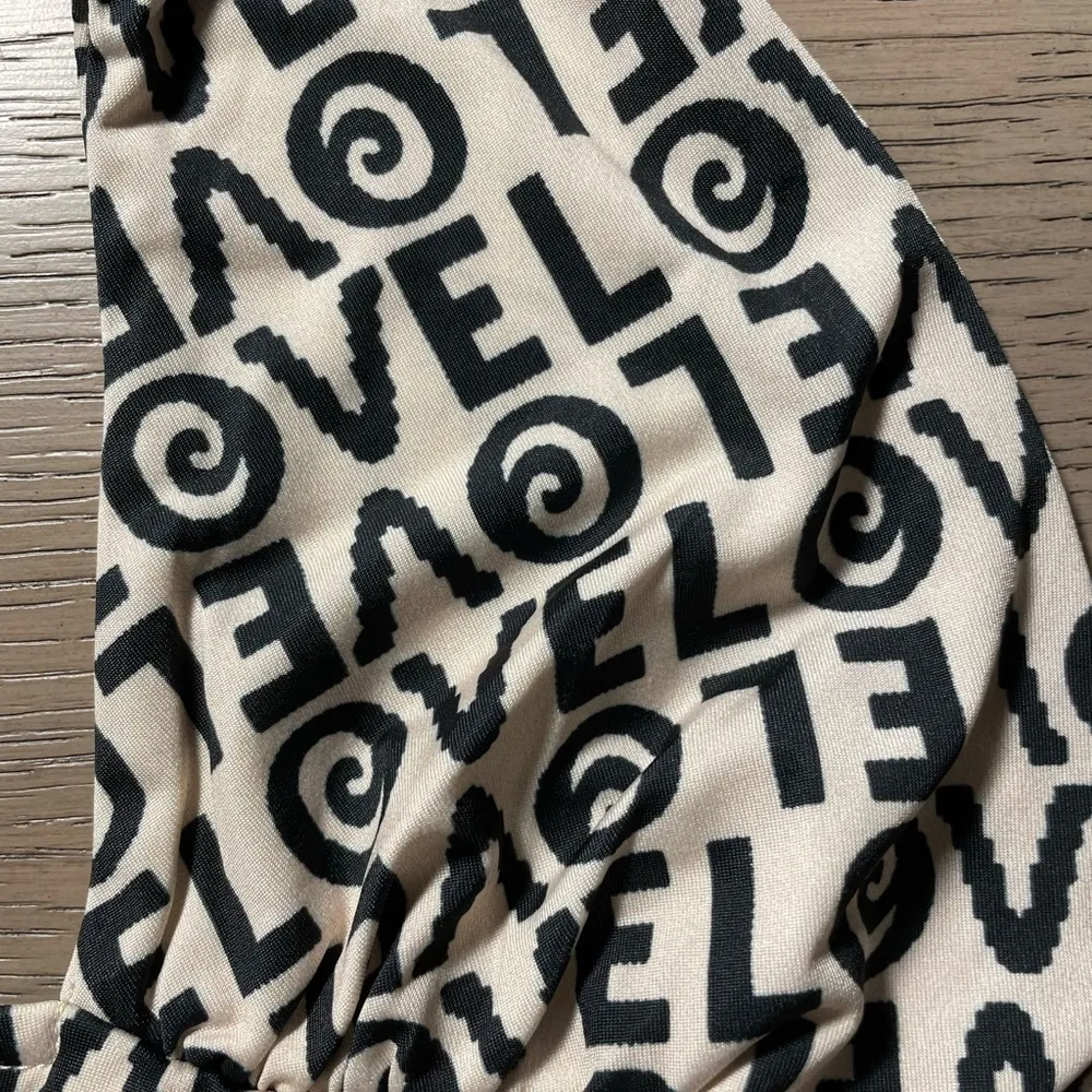 UO Wrap Halter Top - Image 8