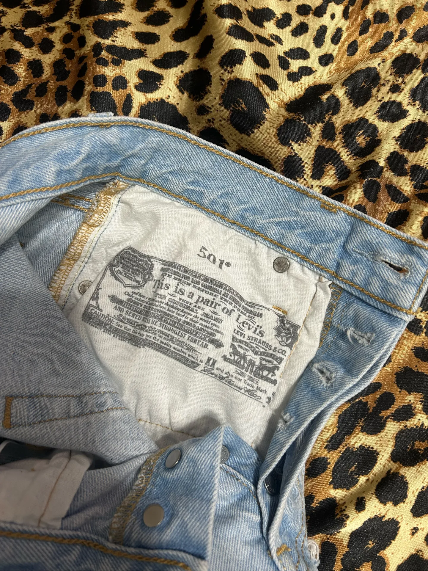 Levi's 501 Denim Shorts - Image 5