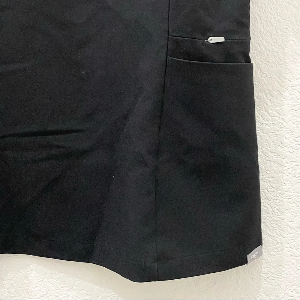 W20SW1032 Black Inala Slim Scrub Top Size M - Image 8