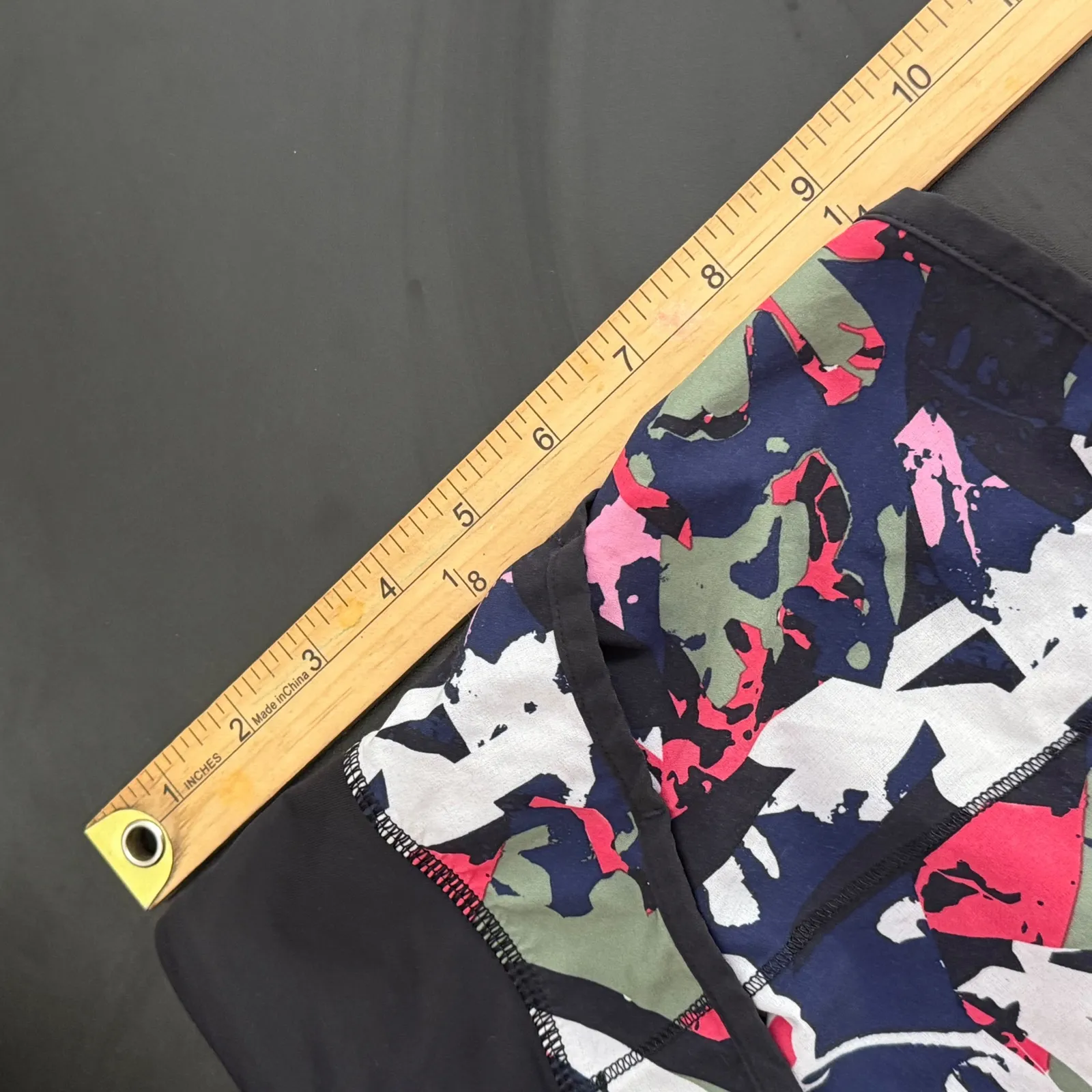 Lululemon Speed Up Shorts Pop Cut Boom Juice Women Size 4 Running Athletic - Image 8