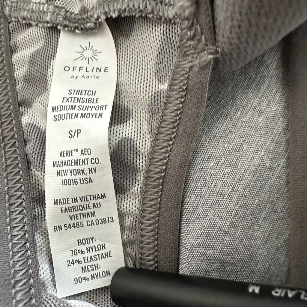 Aerie Offline Leopard Print Gray Sports Bra Size Small - Image 3