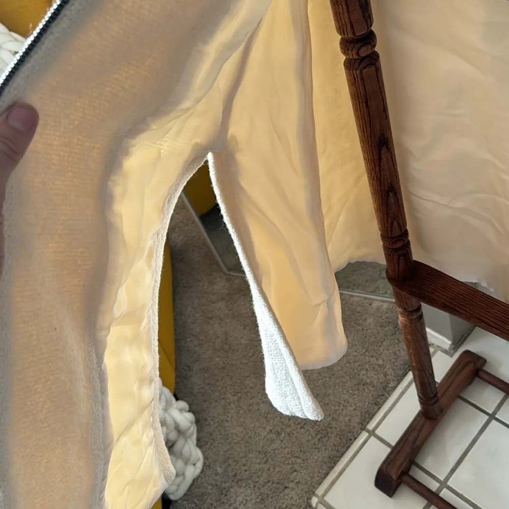 Zara cream colored cape size medium - Image 5