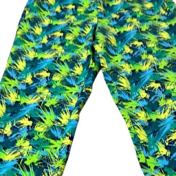 Soft Surroundings Green Tropical Print cute stretchy Pants - Image 5