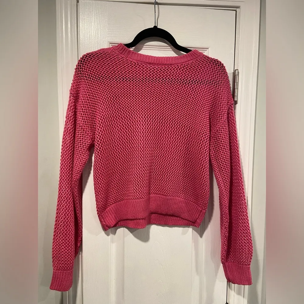 NWT No Boundaries Size M Pink Mesh Long Sleeve Crew Neck Pullover Heart Sweater - Image 7