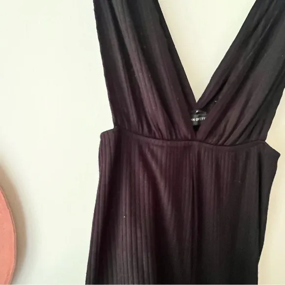 UO URBAN OUTFITTERS Plunging Ribbed Knit Jumpsuit SIZE MEDIUM ribbed wide leg‎ - Image 5