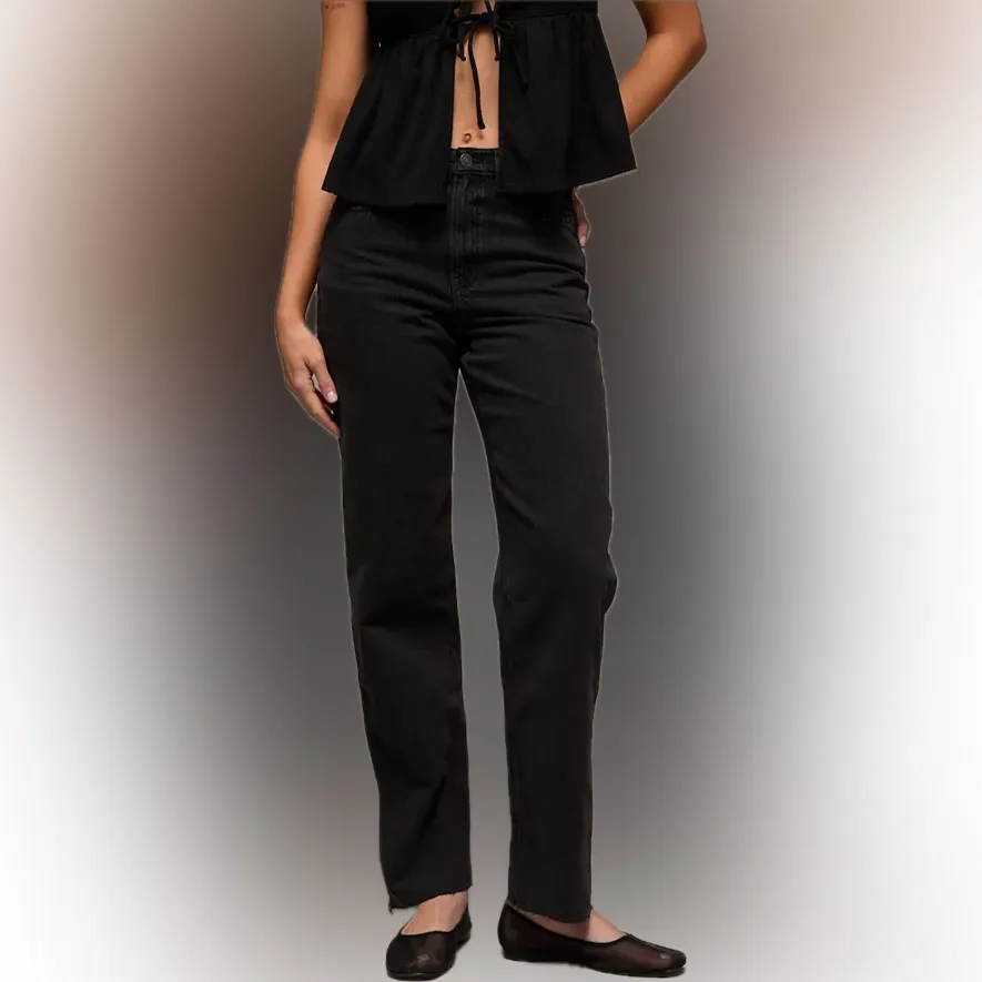 NWOT American Eagle Super High Waist Baggy Straight Leg Black Denim Jeans 16S - Image 2