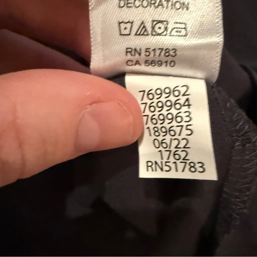 Maurices Hocus Pocus "I Put A‎ Spell On You" Gray & White Shirt Sz XL NEW - Image 7