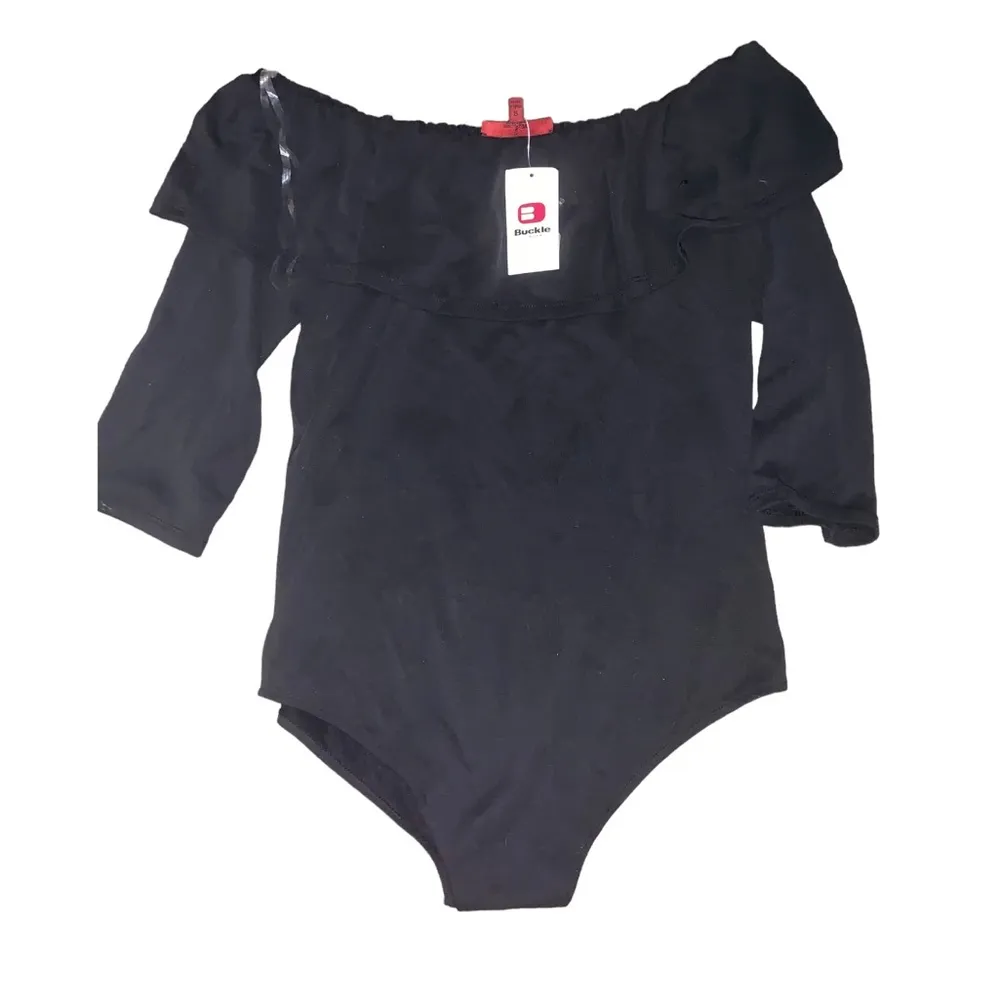 Small Black Off Shoulder 3/4 quarter sleeve ruffle neckline bodysuit - Image 5