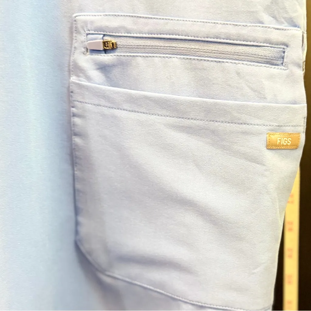 BUNDLE - Figs Women's Accra Short Sleeve Scrub Top in Ceil Blue - Image 5