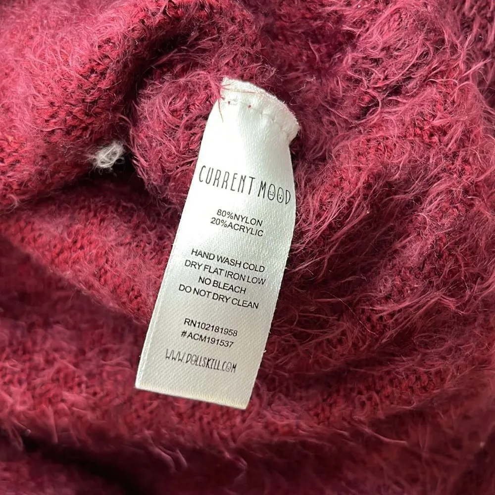 Current Mood  crop fuzzy turtleneck sweater.  Super soft.  Size Medium. - Image 7