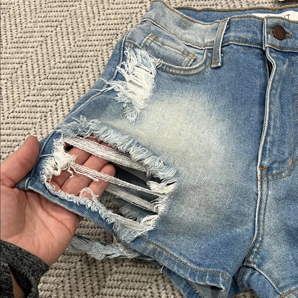 Vibrant Distressed Jean Shorts NWT - Image 6
