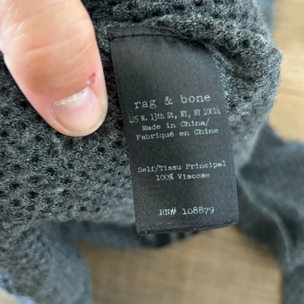 rag and bone nikki split back gray sweater - Image 6